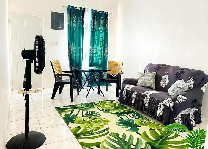 King St Penthouse 10 Mins Walk To Apartment Montego Bay
